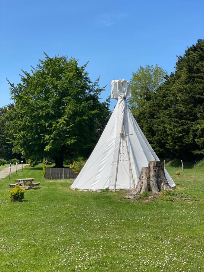 Domaine De L'Aumone Hotel Cherrueix Екстериор снимка